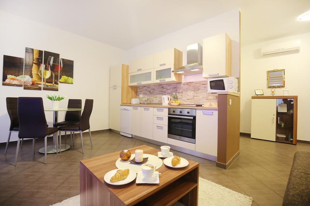 Allegro Exclusive Suites Old Town Center Задар Экстерьер фото