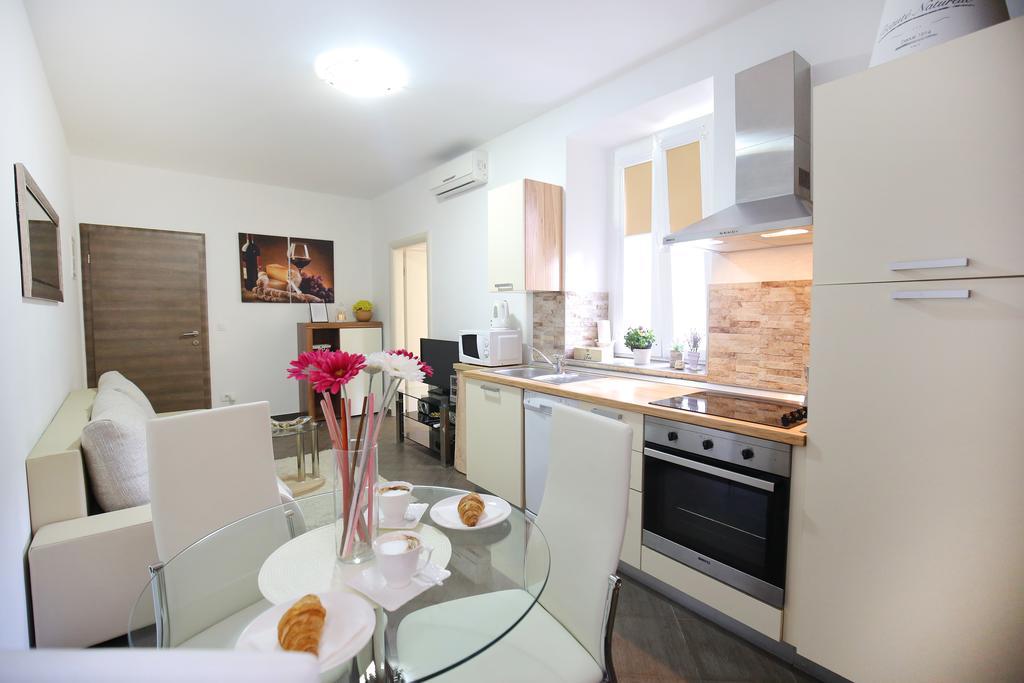 Allegro Exclusive Suites Old Town Center Задар Экстерьер фото